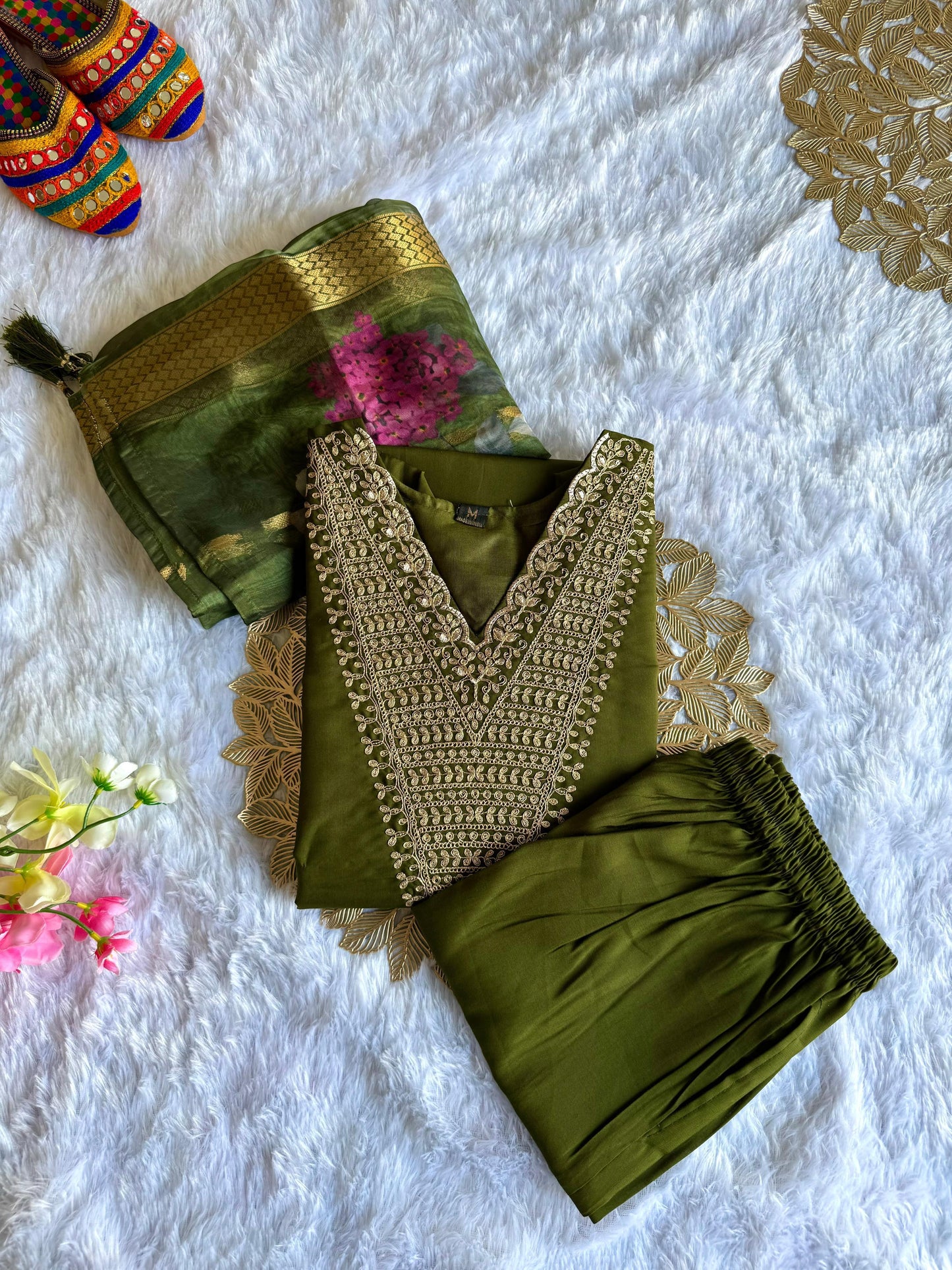 New Roman Silk Designers Kurti Pant Dupatta Set